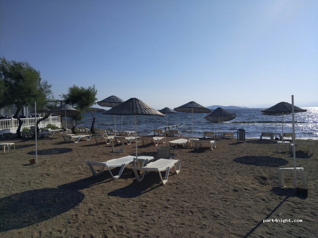(10405) Ayvalık - 111 Poyraz Caddesi 2. Sokak — foto