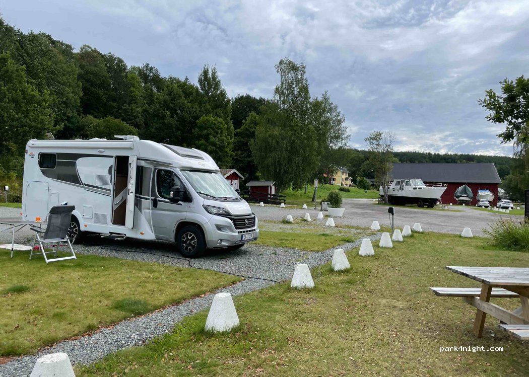 (668 30) Ed - 3B Bälnäsvägen — foto 2