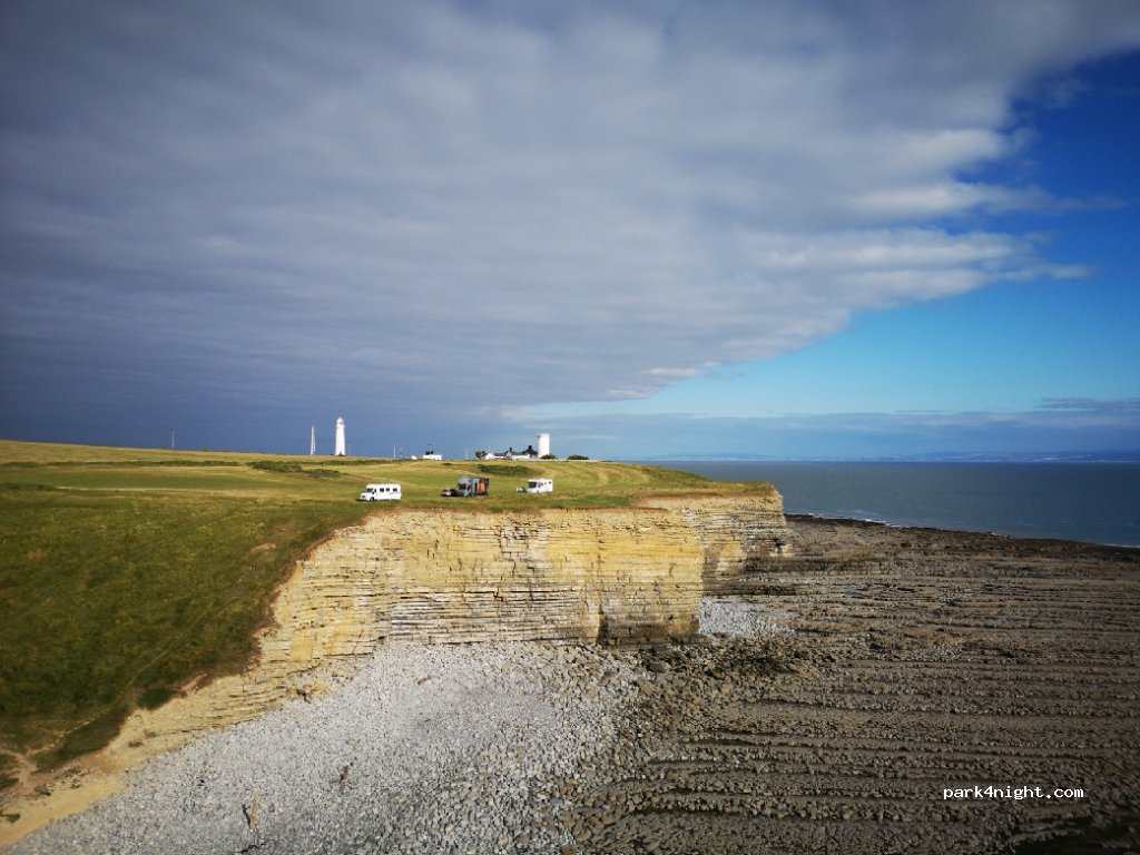 (CF61) Llantwit Major - Unnamed Road — foto
