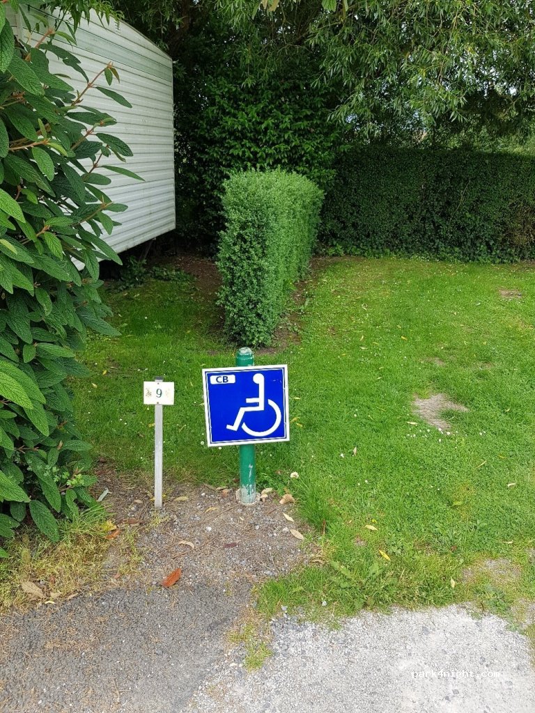 Camping Le Camp des Roses — foto