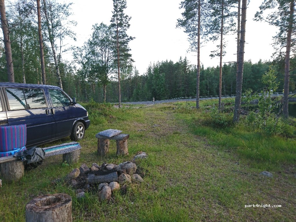 (680 61)  - Unnamed Road — foto 3