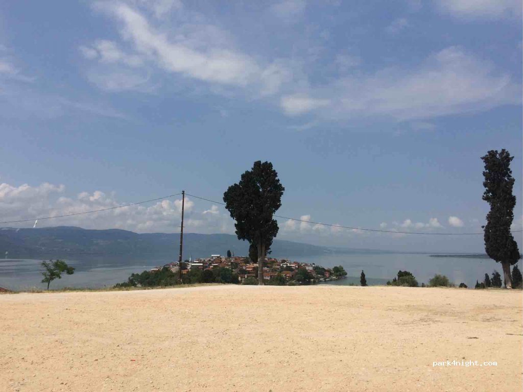 (16110) Nilüfer - Unnamed Road — foto