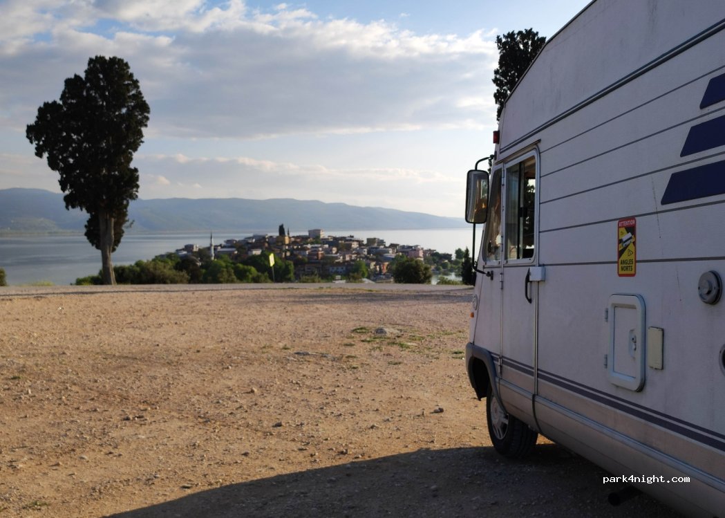(16110) Nilüfer - Unnamed Road — foto 3