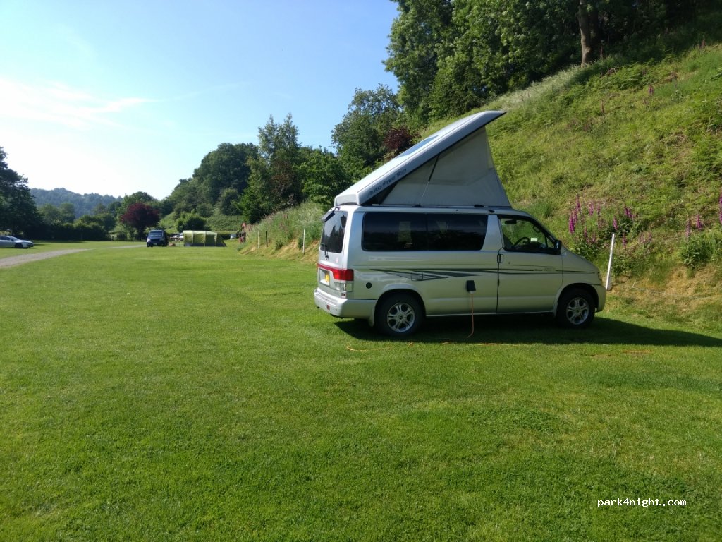 Small Batch Caravan & Camping — foto 2