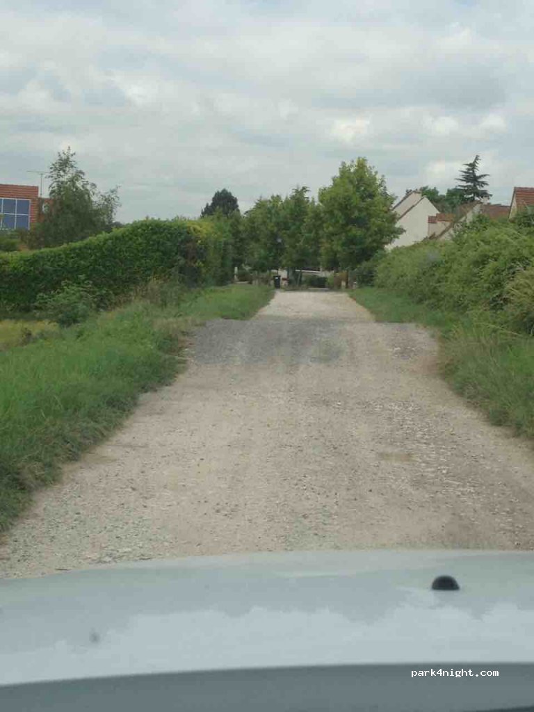 (77100) Mareuil-lès-Meaux - Chemin des Plâtrières — foto