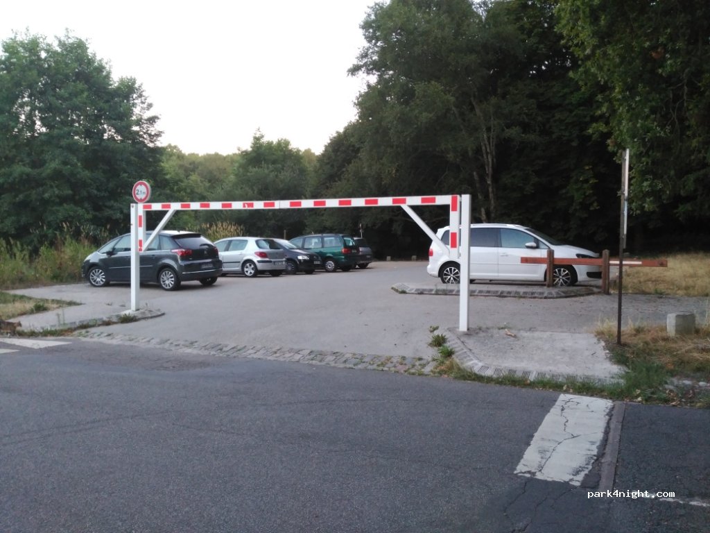 (78140) Vélizy-Villacoublay - 1 Chaussée de l'Étang des Écrevisses — foto