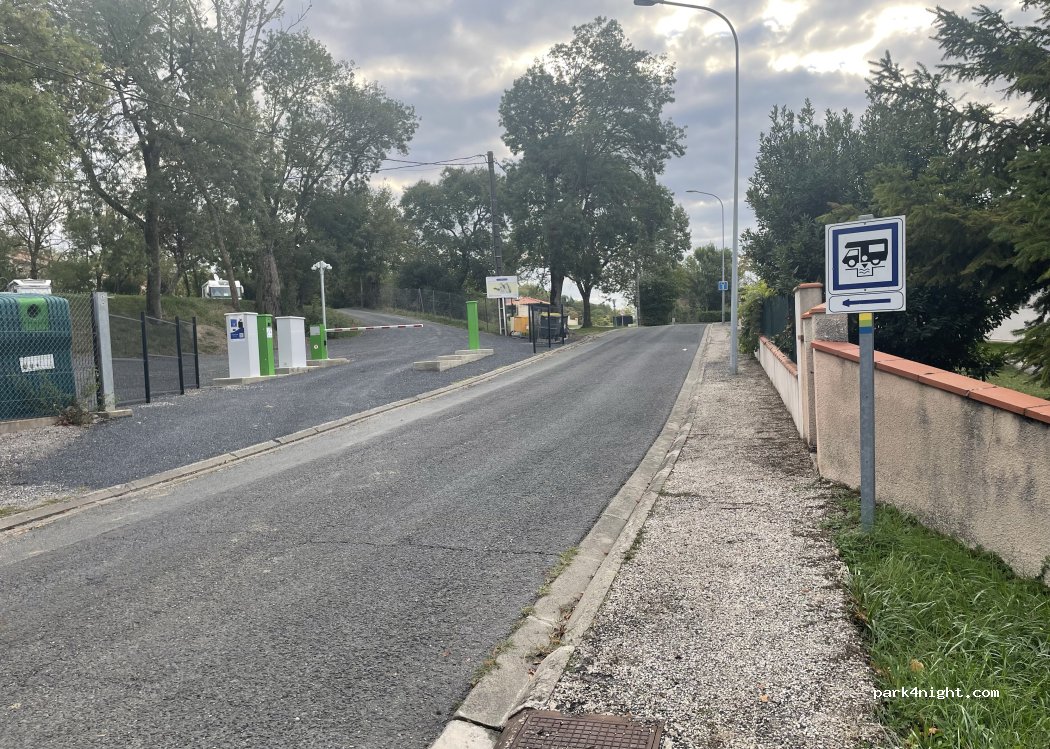 (81700) Puylaurens - La Nouvelle — foto 3