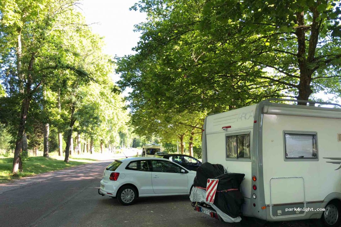 (89480) Coulanges-sur-Yonne - Route de Clamecy — foto