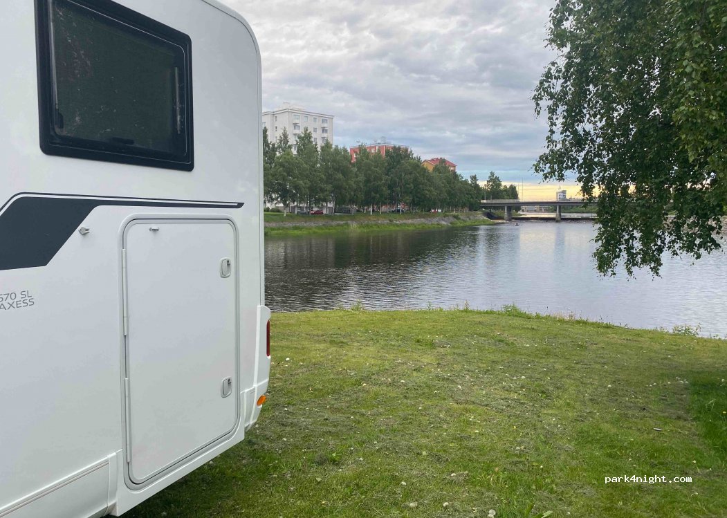 (90100) Oulu - 7 Raatintie — foto