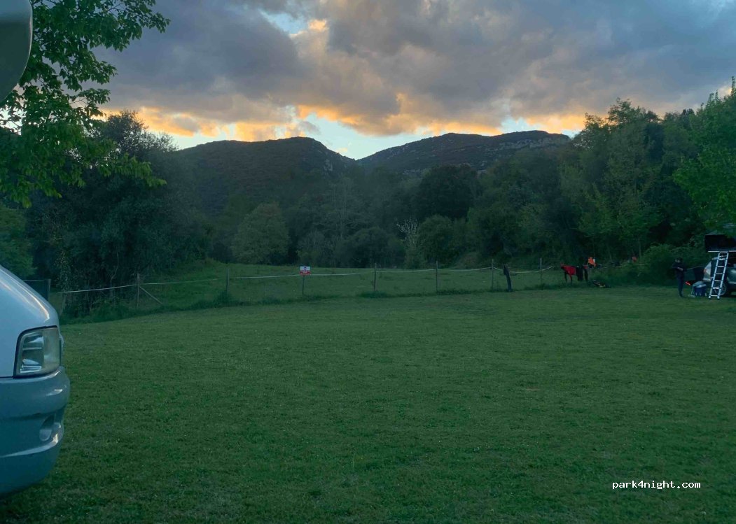 Càmping Masia Sadernes — foto 3