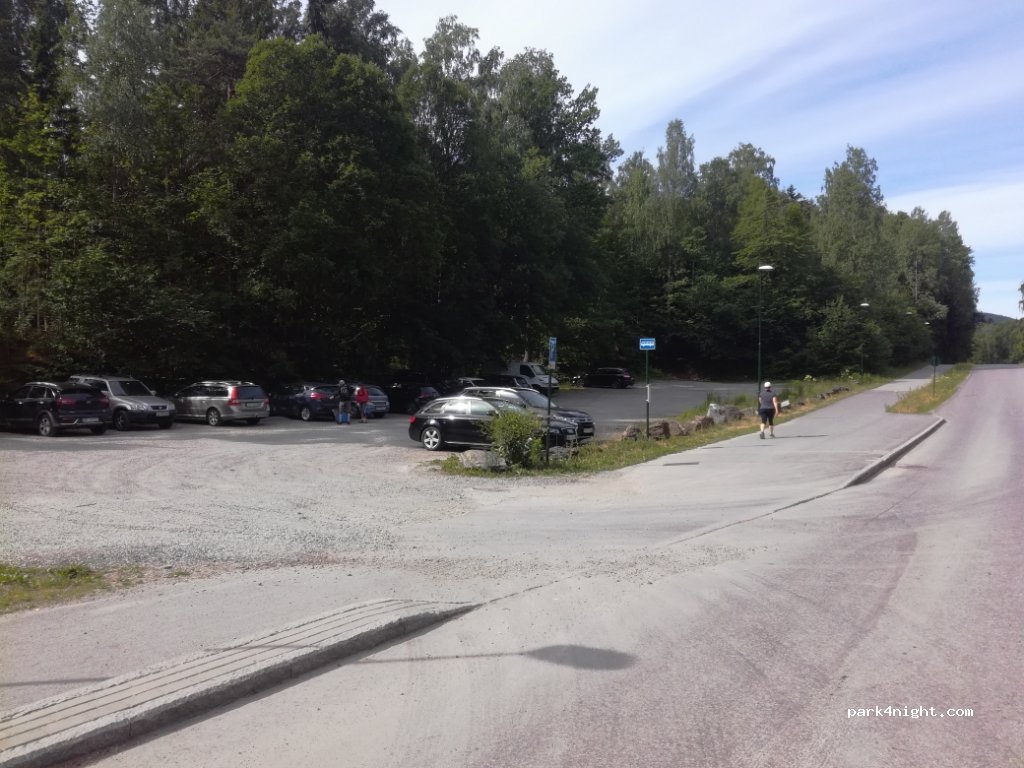 (1392) Vettre - 80 Konglungveien — foto