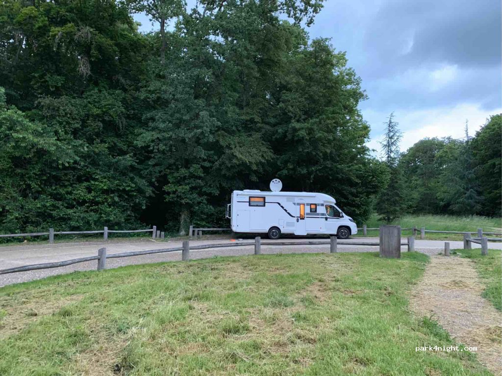 (95780) La Roche-Guyon - D100 — foto 2