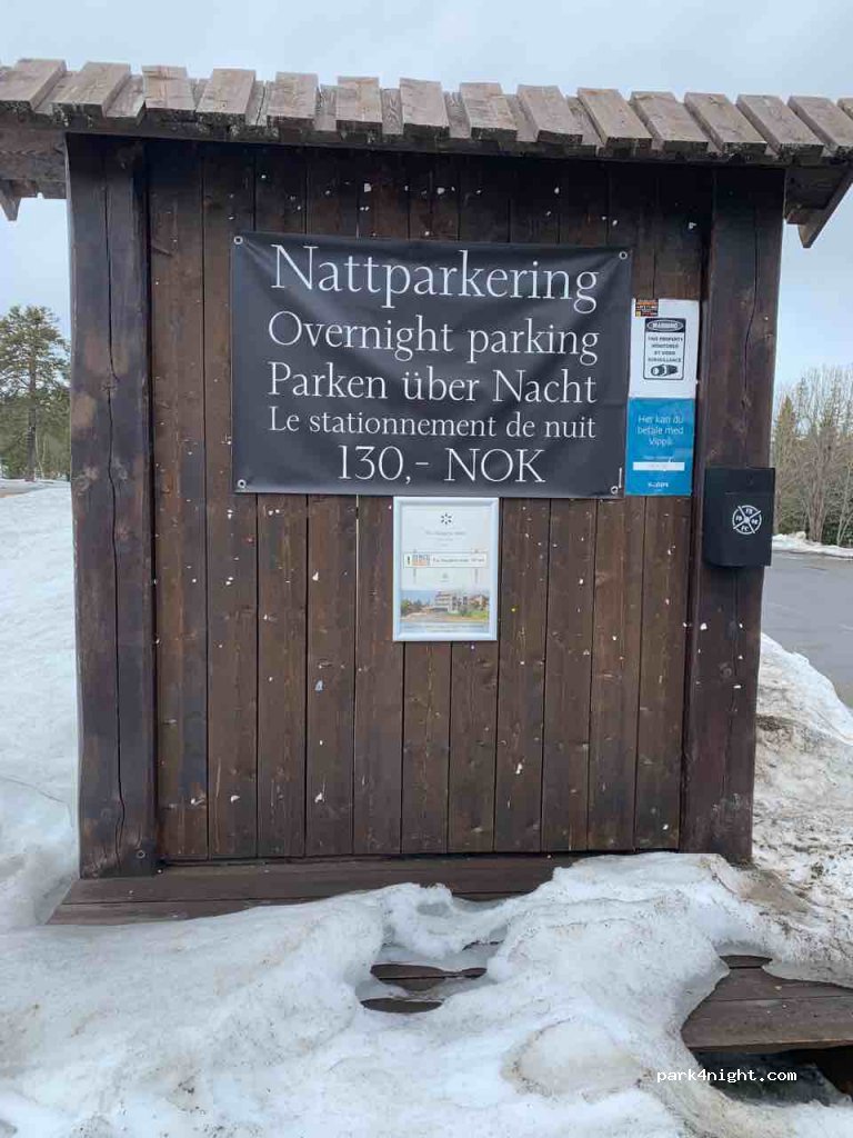 Namsskogan Rasteplass — foto