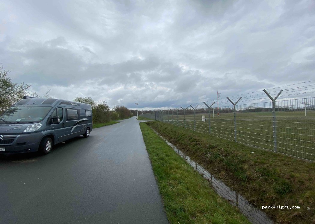 (30855) Langenhagen - Resser Straße — foto 3