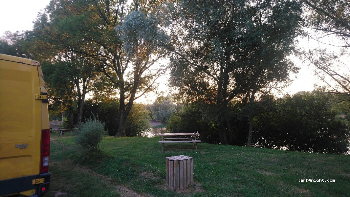 (88390) Chaumousey - 293 Les Champs de la Corvée — foto
