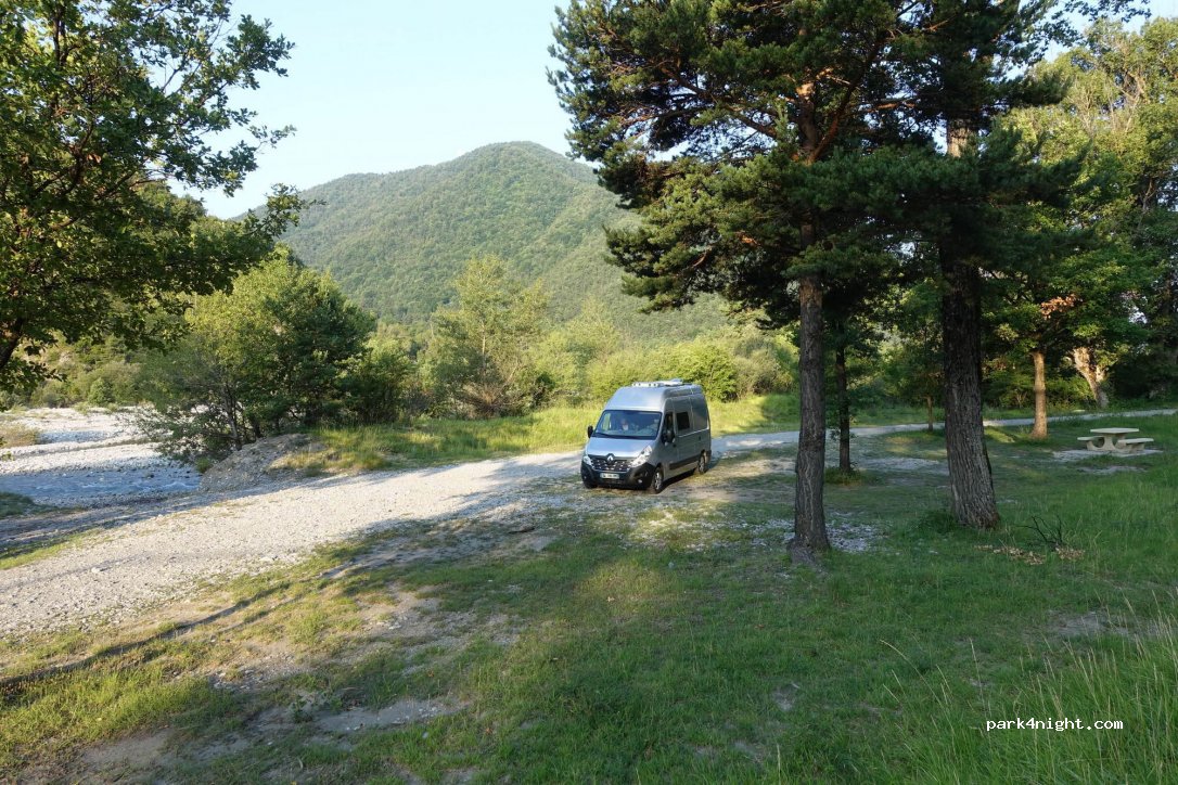 (04420) Prads-Haute-Bléone - D107 — foto 3