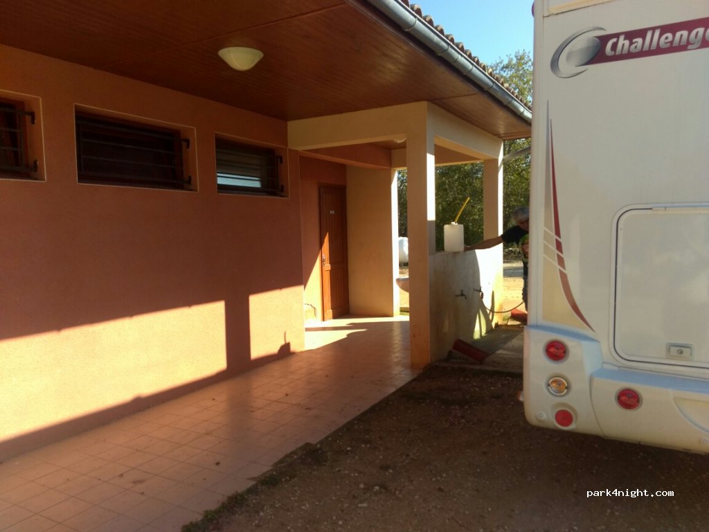 (24550) Campagnac-lès-Quercy - D51 — foto 2
