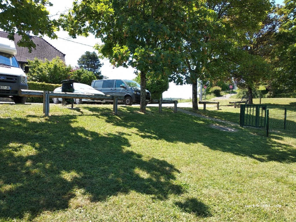(74650) Chavanod - 10 Impasse du Stade — foto 2