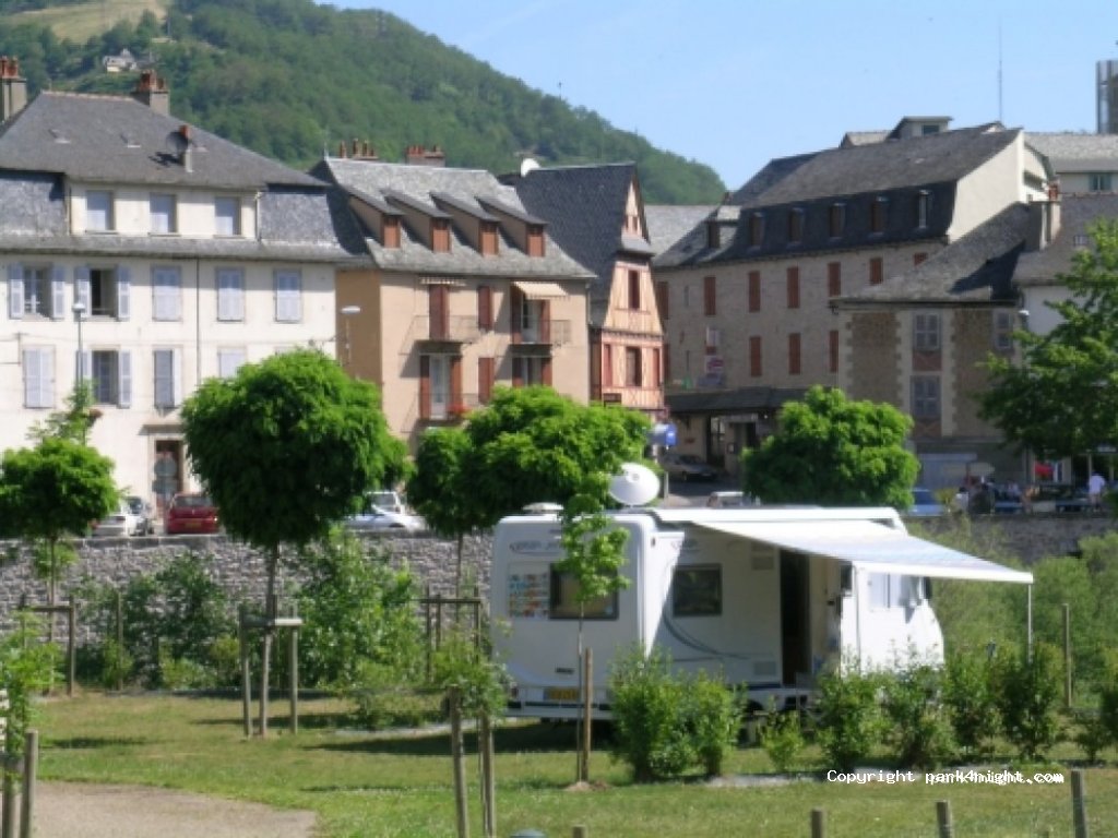 Camping municipal Val de Saures*** — foto