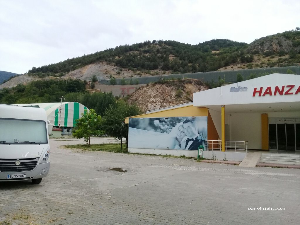 (60100)  - 37 Sivas Caddesi — foto 2