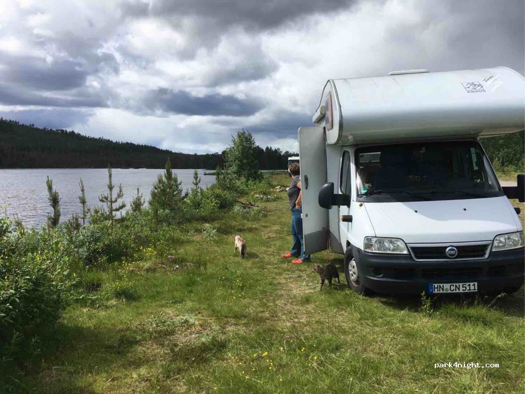 (930 86)  - Unnamed Road — foto