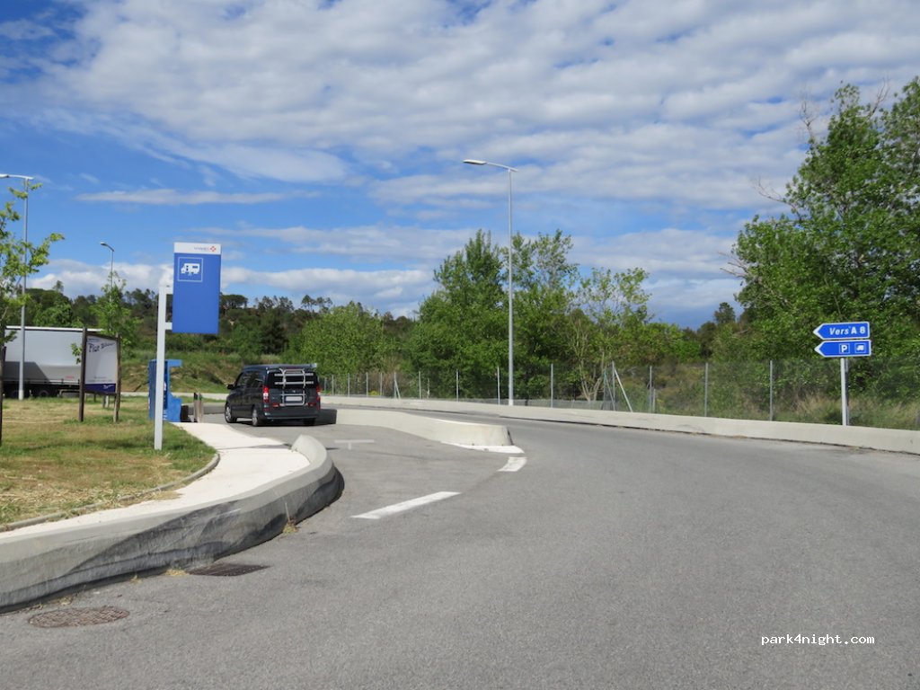 (83550) Vidauban - — foto