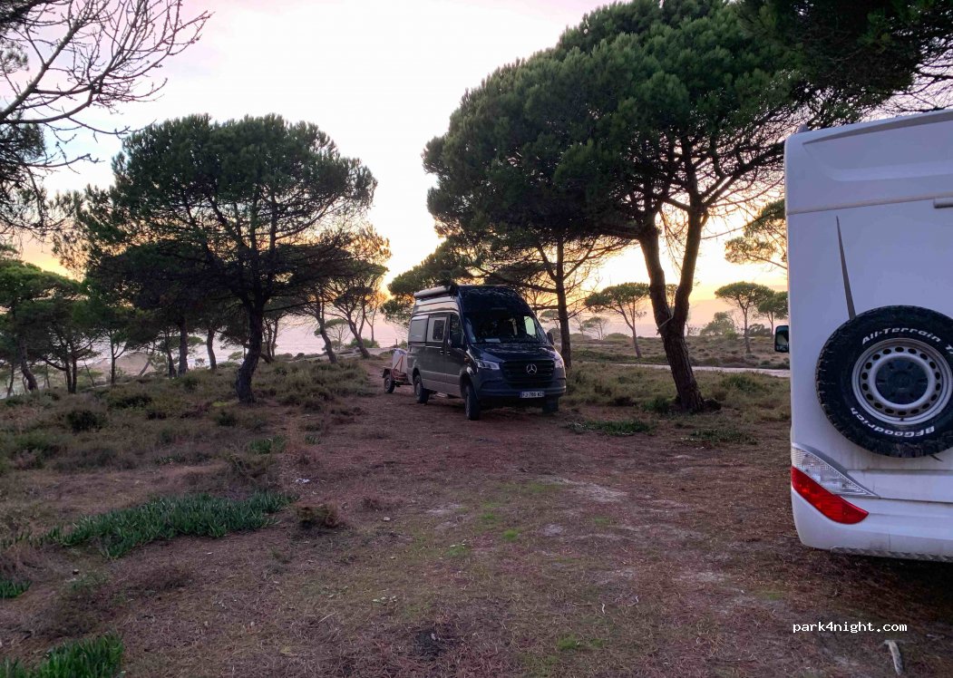 (2970) Castelo - Unnamed Road — foto 3