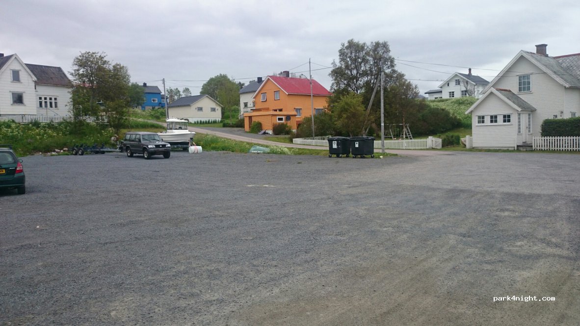 (8475) Ringstad - Unnamed Road — foto 2