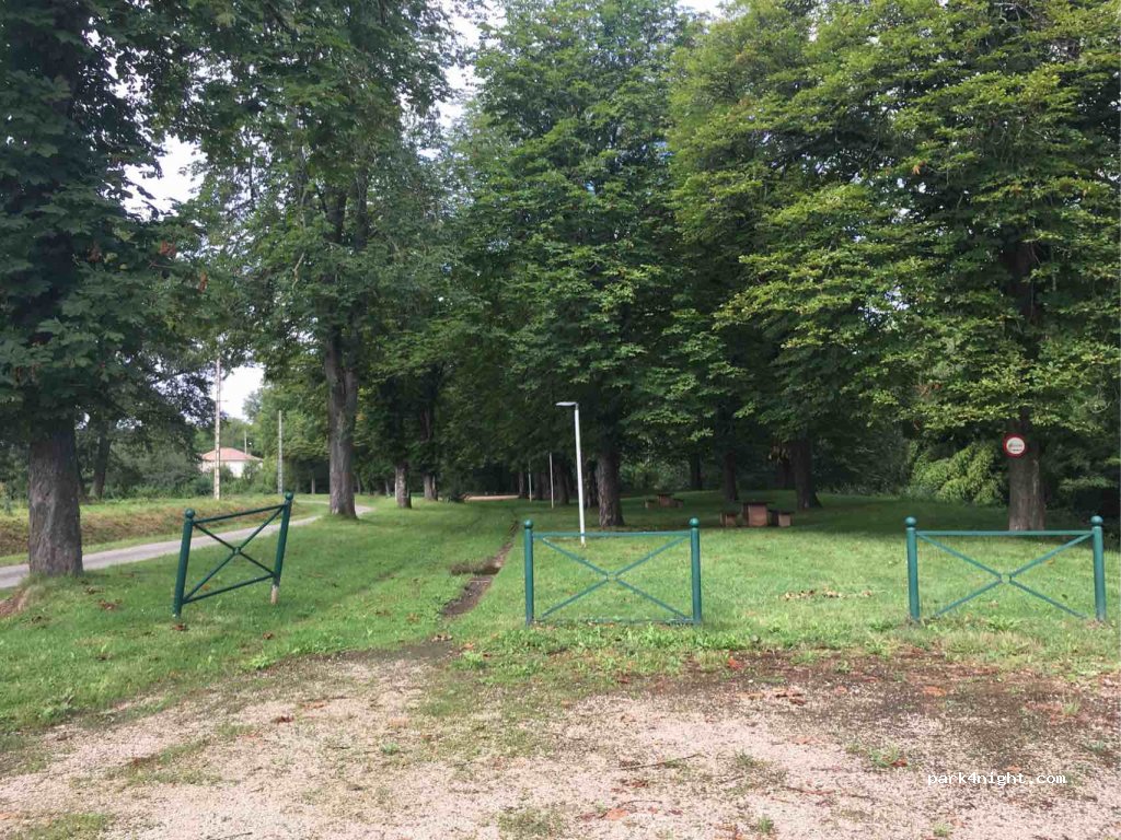 (31420) Aulon - 106 Le Moulin — foto