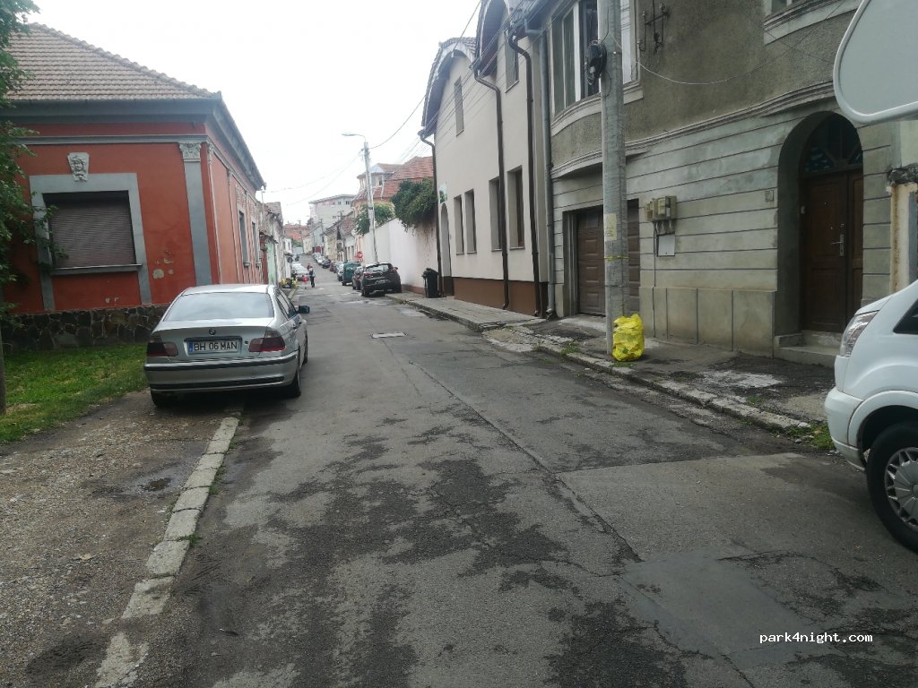 () Oradea - 18 Strada Poet Andrei Mureșanu — foto 2