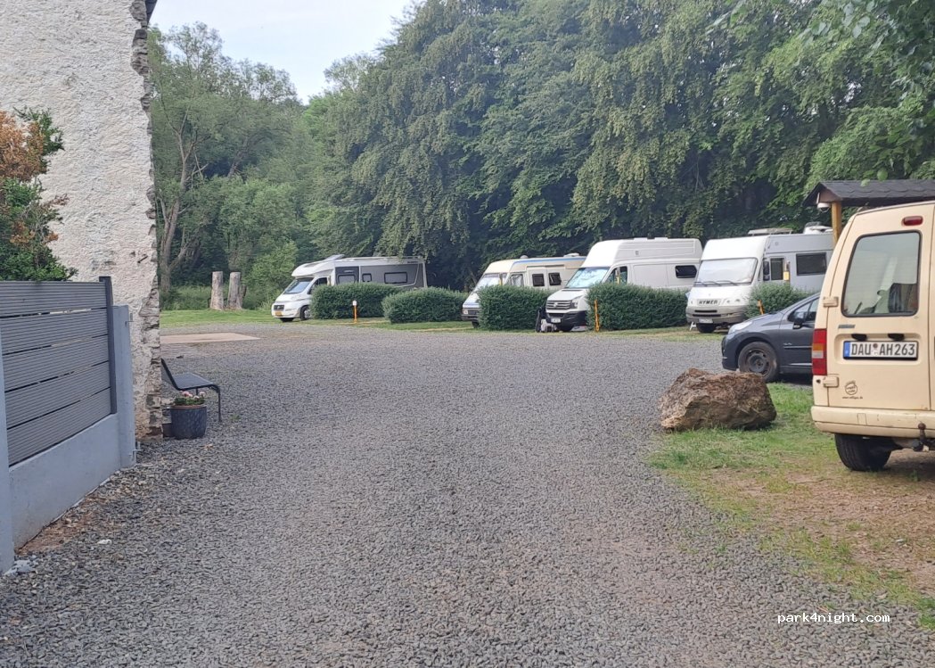 Stellplatz-Eifelland — foto