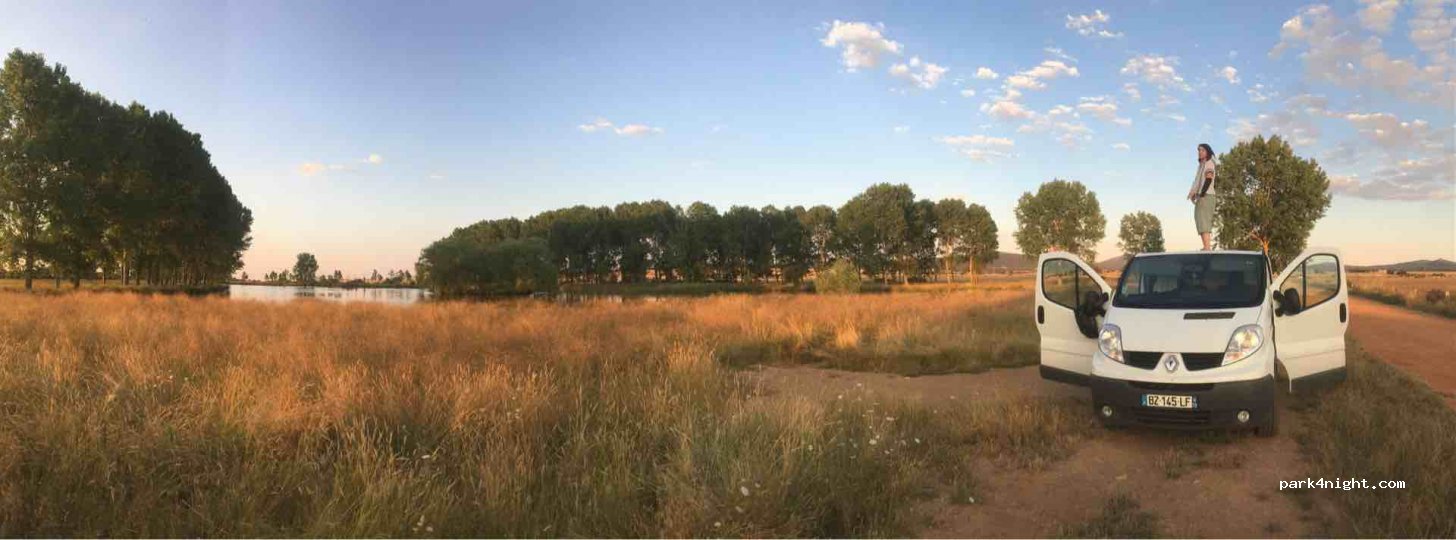 (37600) Tamames - Unnamed Road — foto