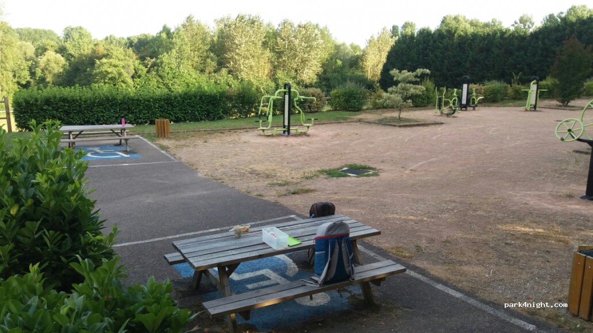 (27630) Fourges - 44 Route de Gasny — foto 2