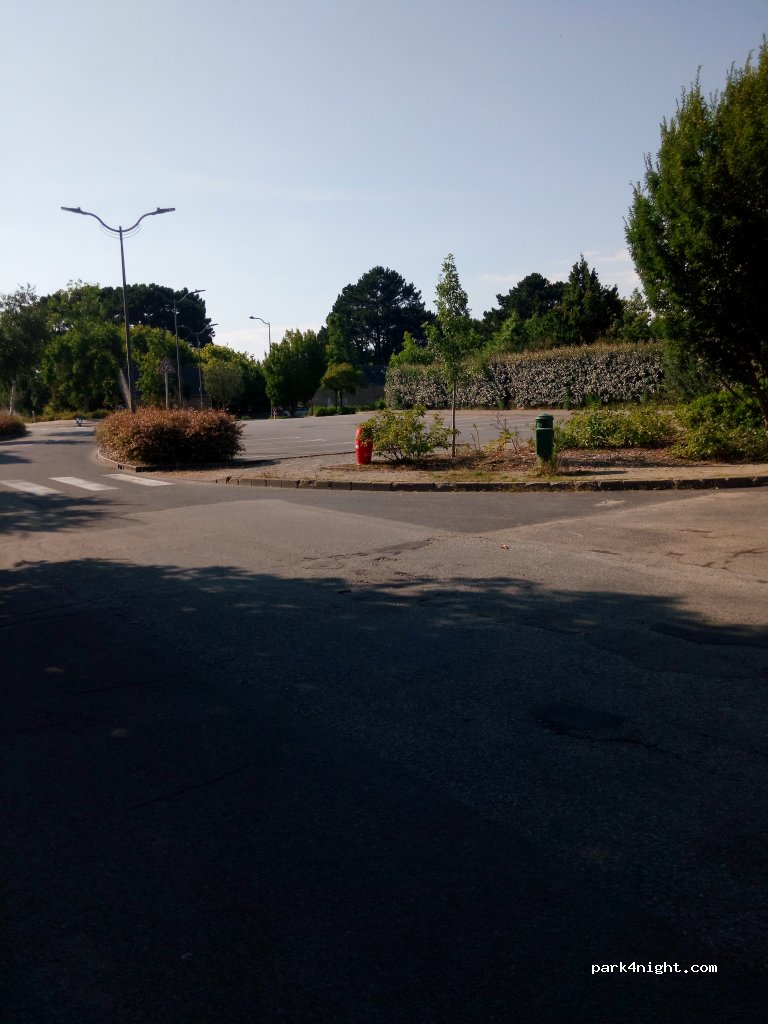 (44500) La Baule-Escoublac - 2 Avenue du Bois Robin — foto