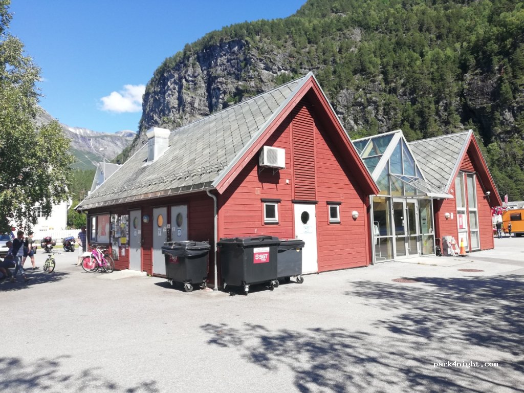 (6210) Valldalen - 960 Primær Fylkesveg 63 — foto