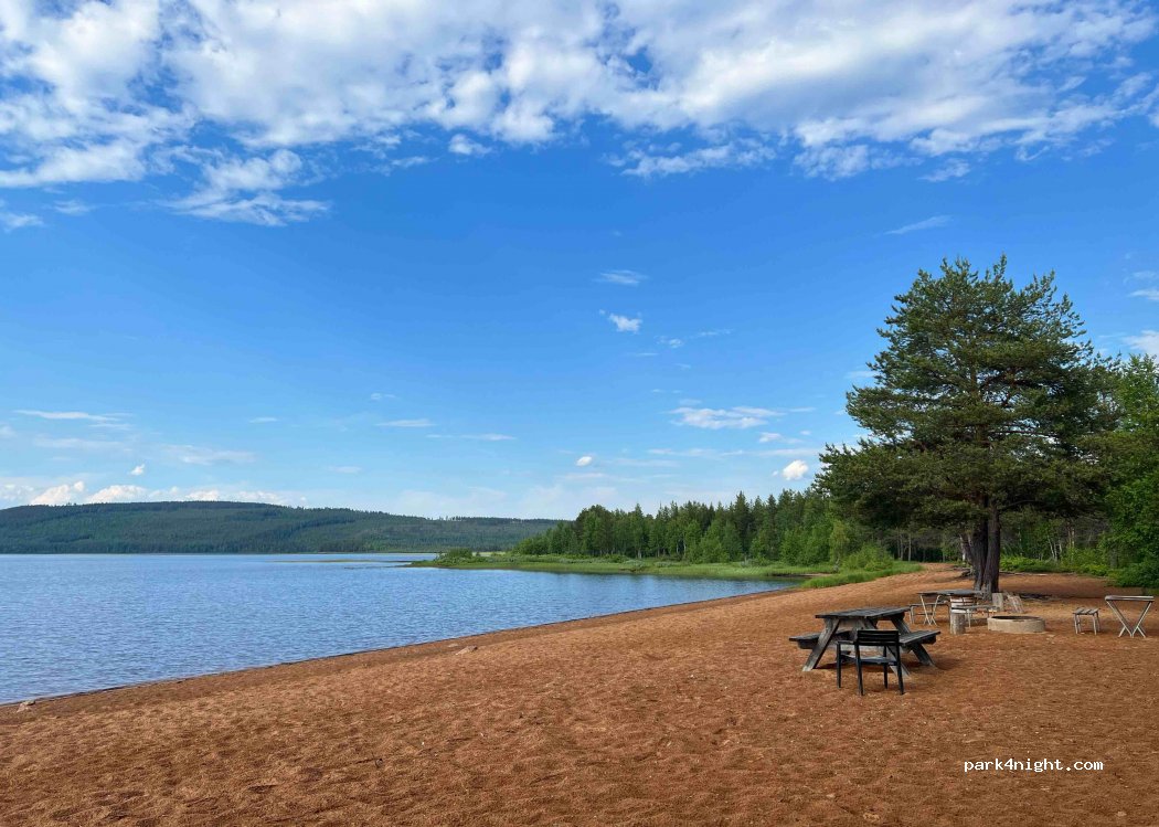 (956 98) Lansjärv - 33 STUBBLANDET — foto