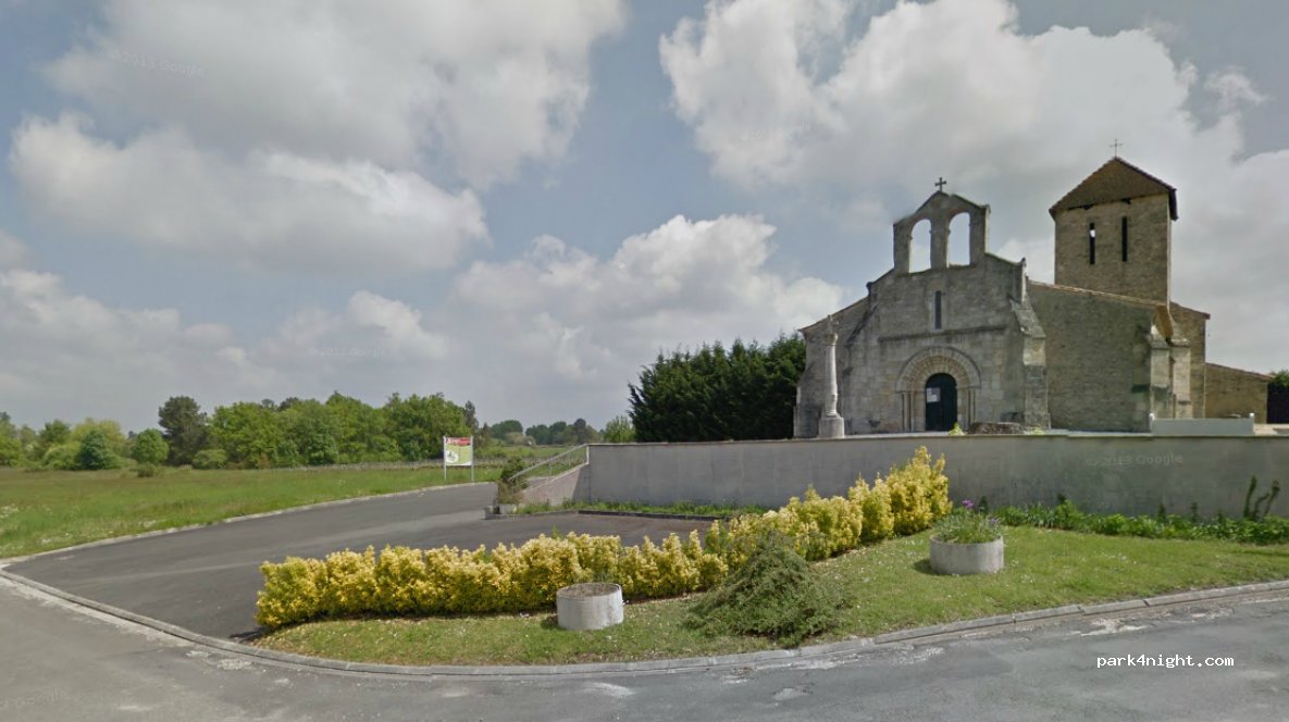 (33920) Générac - Le Bourg — foto