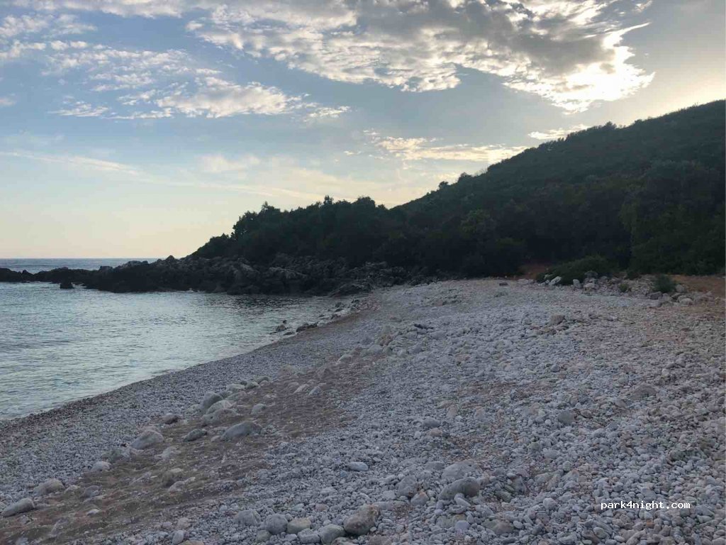 () Jala Beach, - Unnamed Road — foto 2