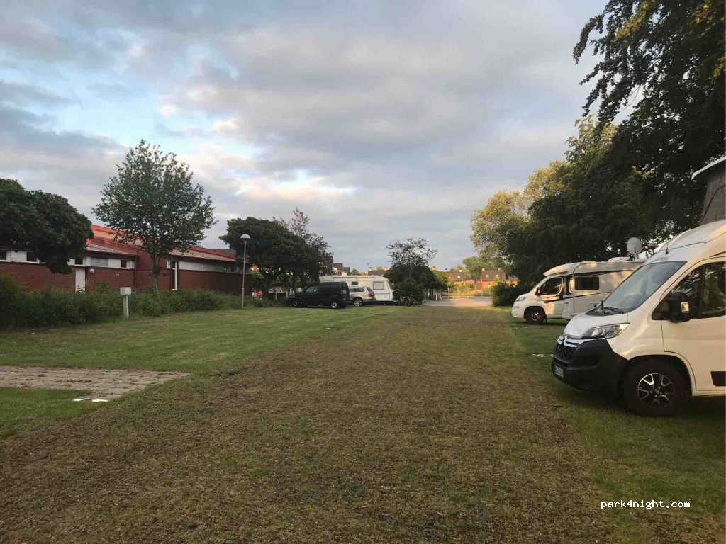 Källbybadet Pool & Camping — foto 2