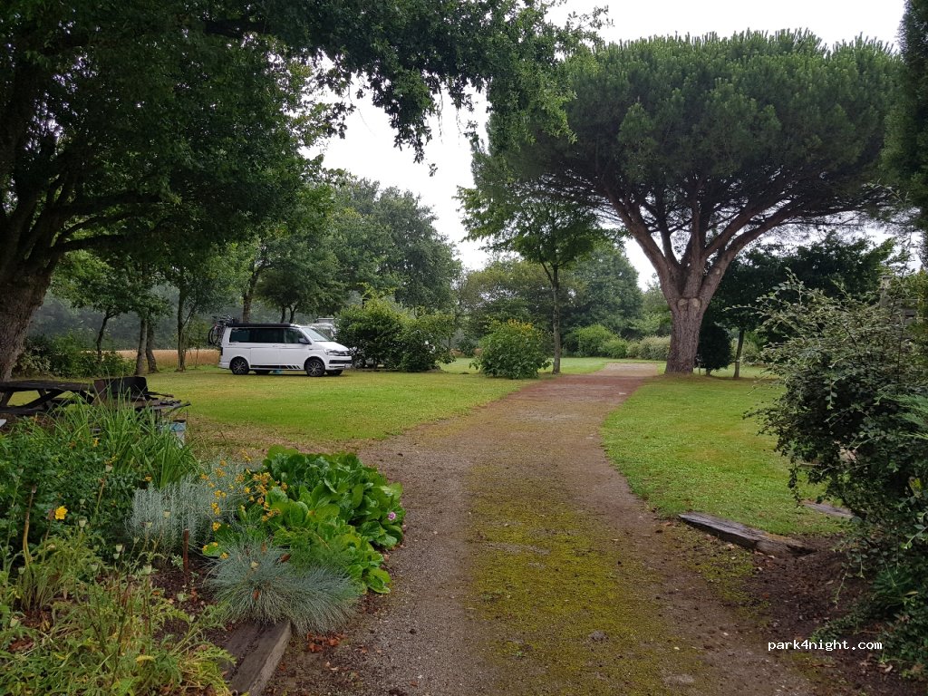 Camping rural Le Relais des Garennes — foto