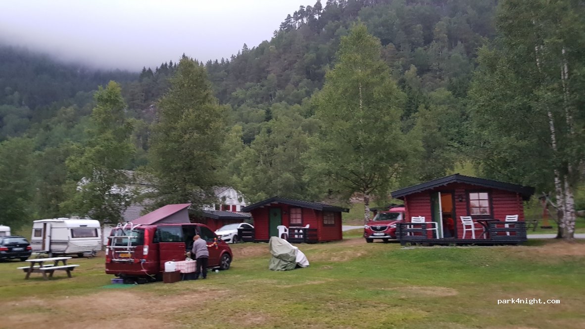 Folgefonn cabin and Gardscamping — foto