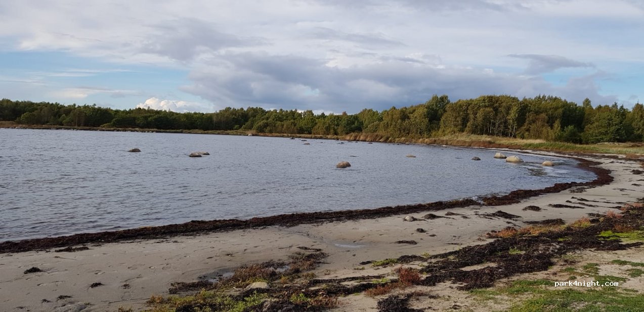 (370 23) Hasslö - 20 Sandviksvägen — foto