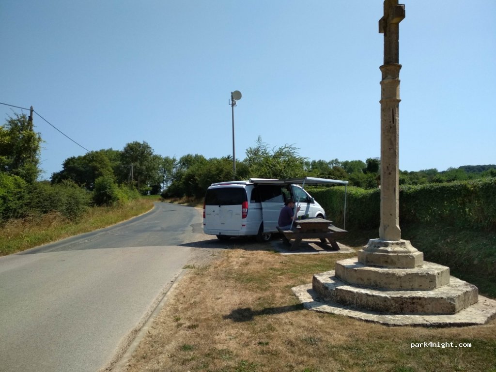(50700) Huberville - D62 — foto