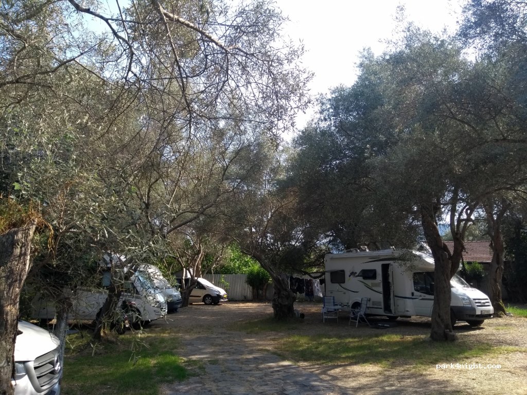 Camping Kariotes Beach — foto