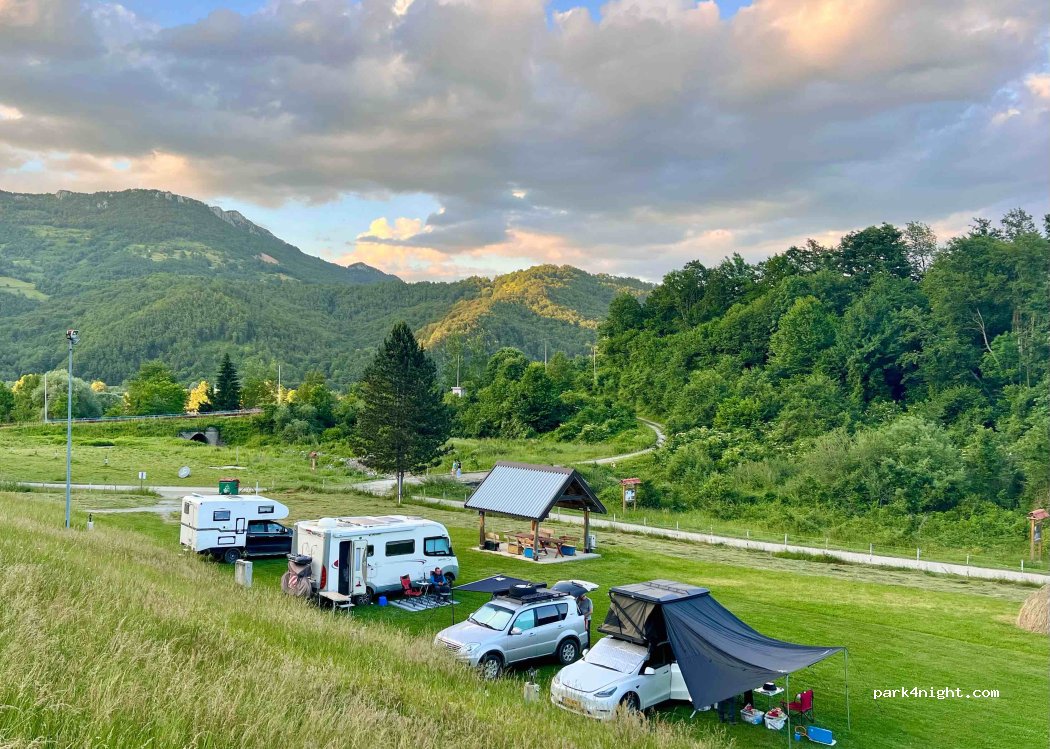 Camp Rabrenovic — foto 4