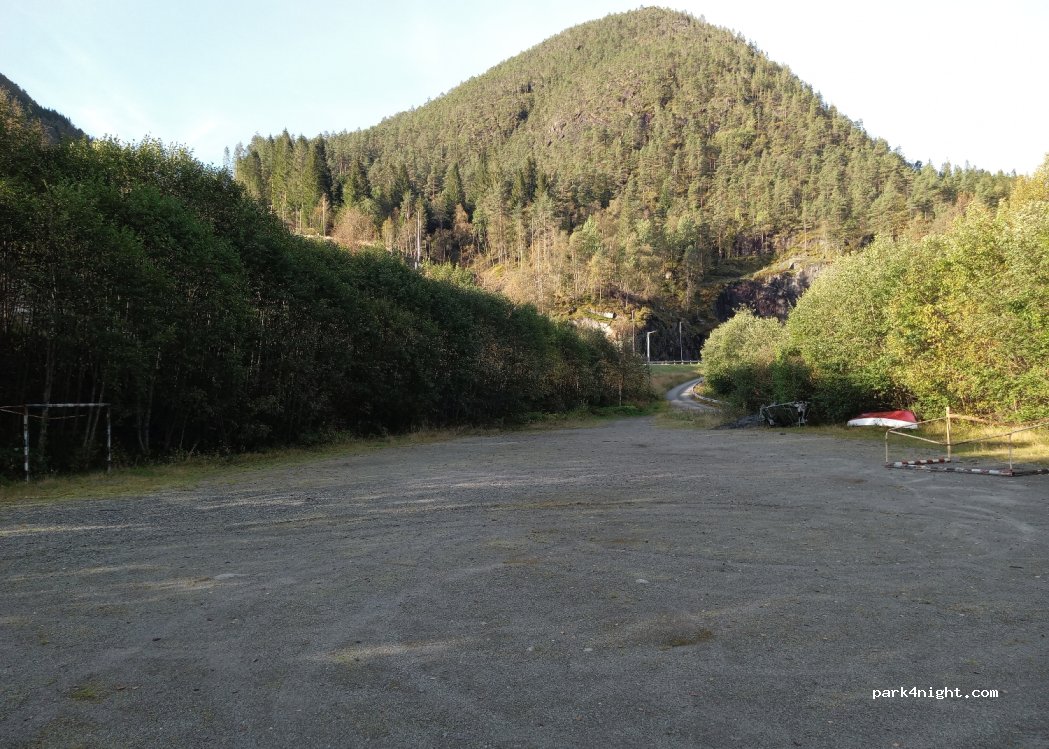 Evanger Bobilparkering — foto 4