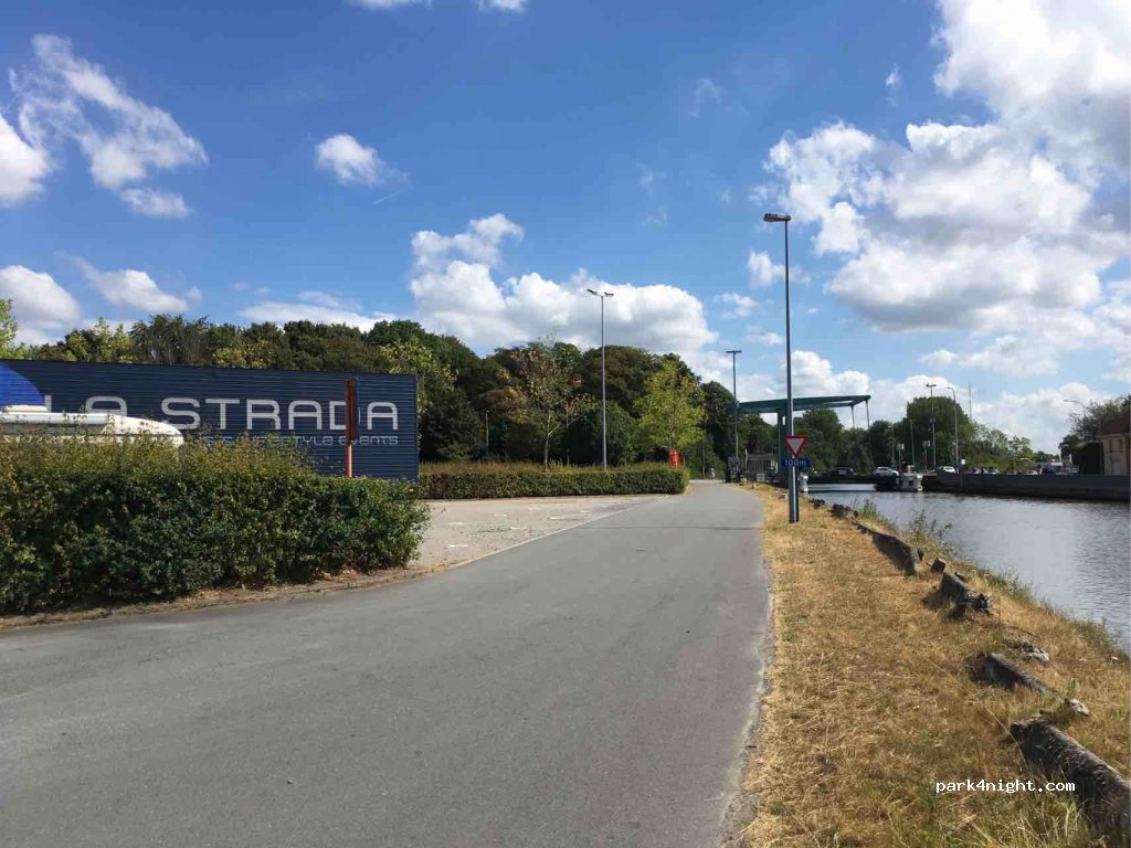 (8310) Brugge - 20 Tragelweg — foto