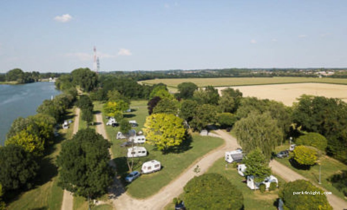 Camping Pont de Bourgogne — foto