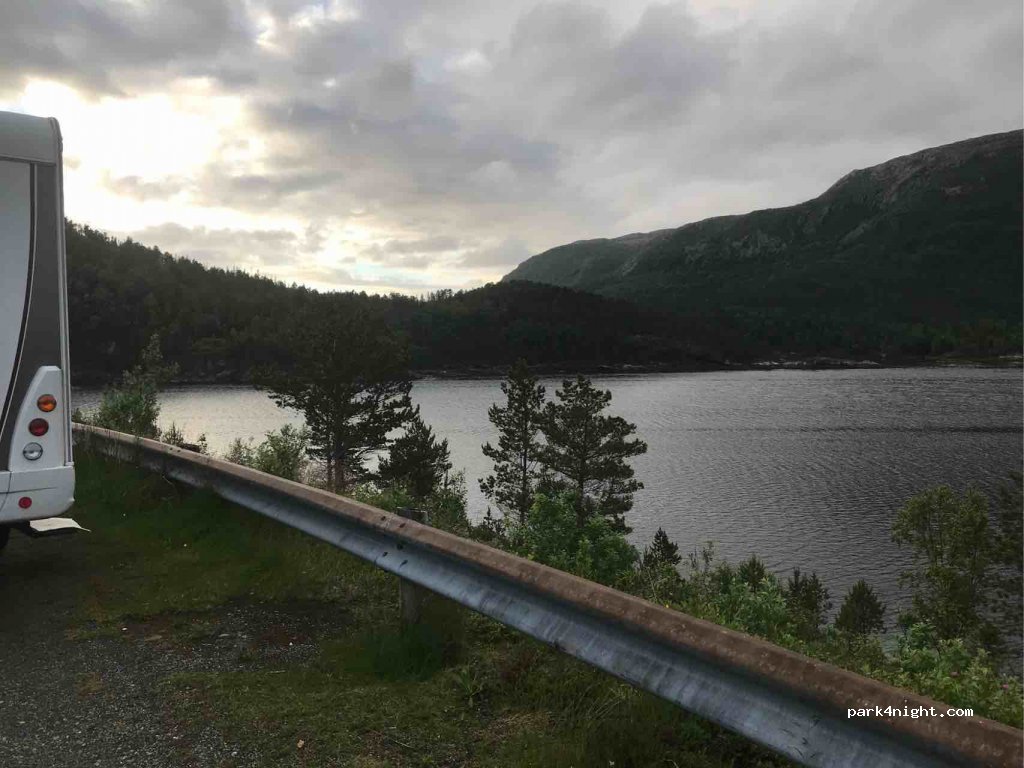 (7980) Terråk - 8 Sekundær Fylkesvei 17 — foto