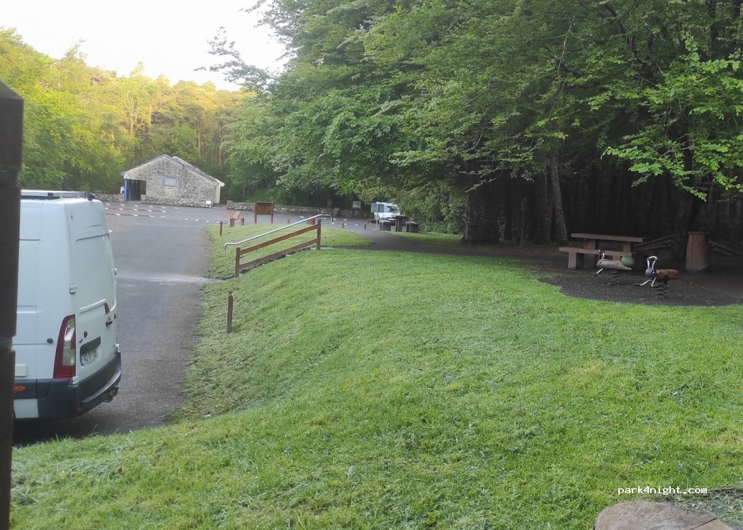 ()  - Unnamed Road — foto 3